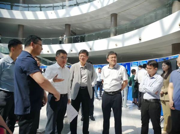 合肥市经济和信息化局开展人工智能大模型赋能智慧办公活动